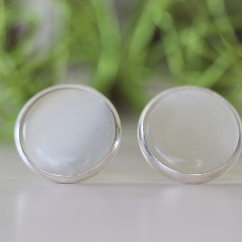 Ohrstecker_Cabochon_weiss