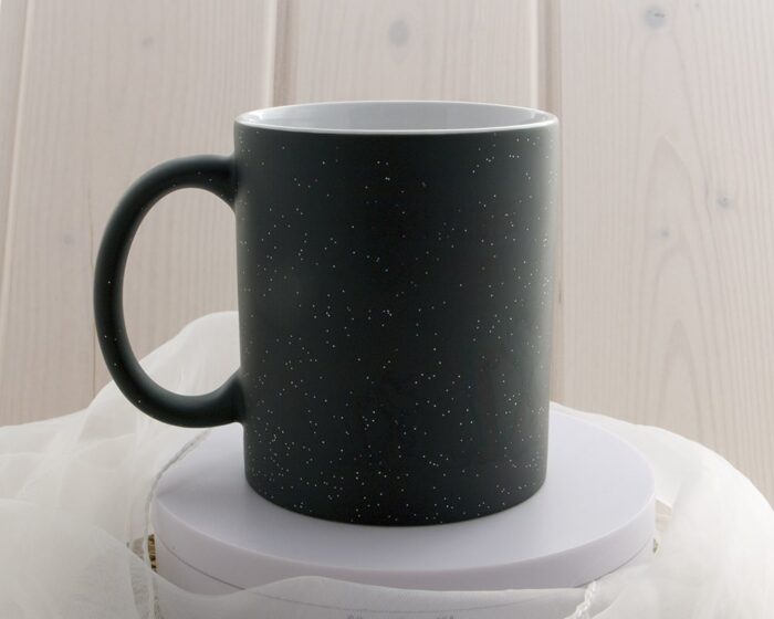 Tasse_schwarz_tag