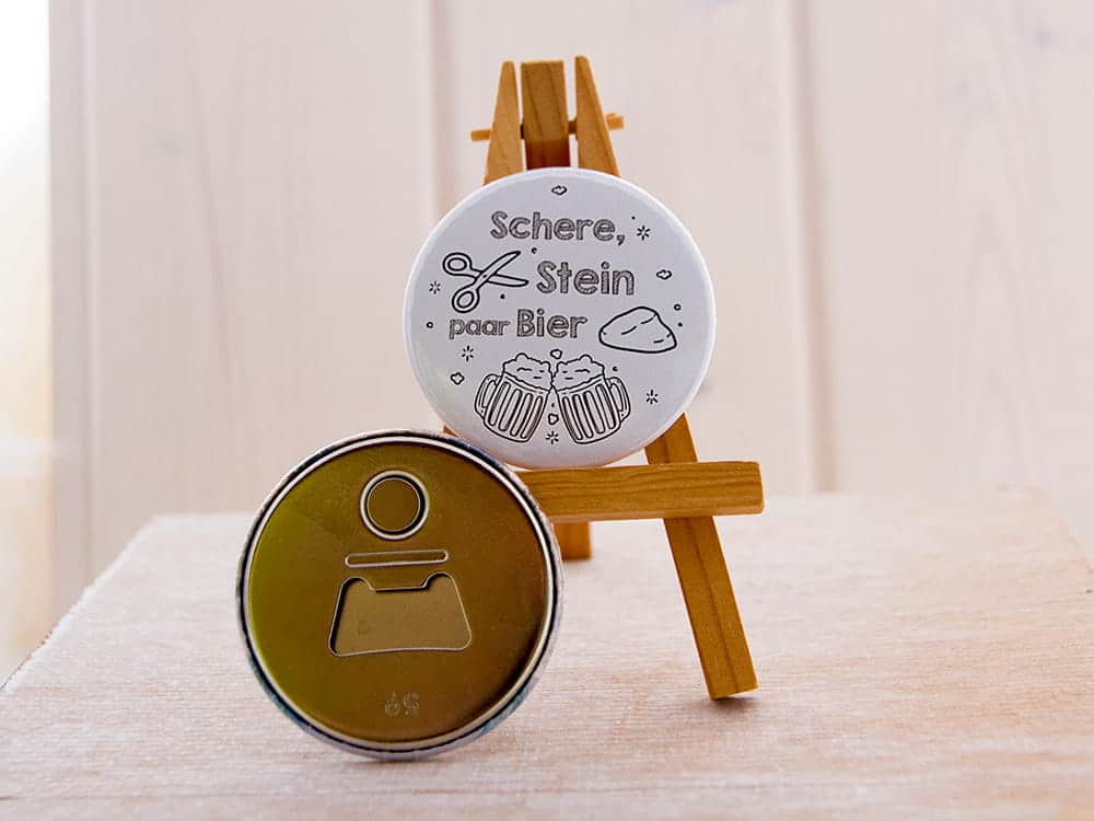 Flaschenoeffner_Schere,Stein paar Bier